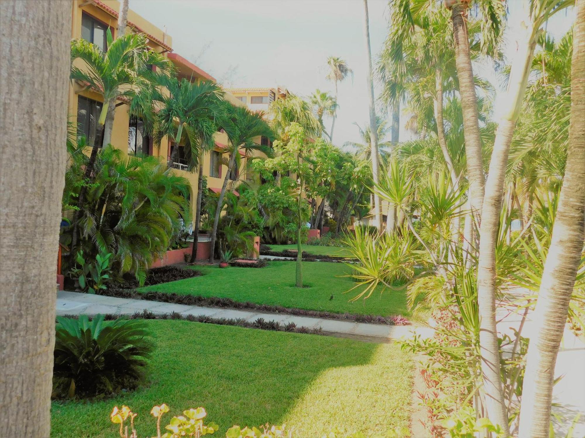 Nautibeach Beach Front Condos In North Beach Isla Mujeres Kültér fotó