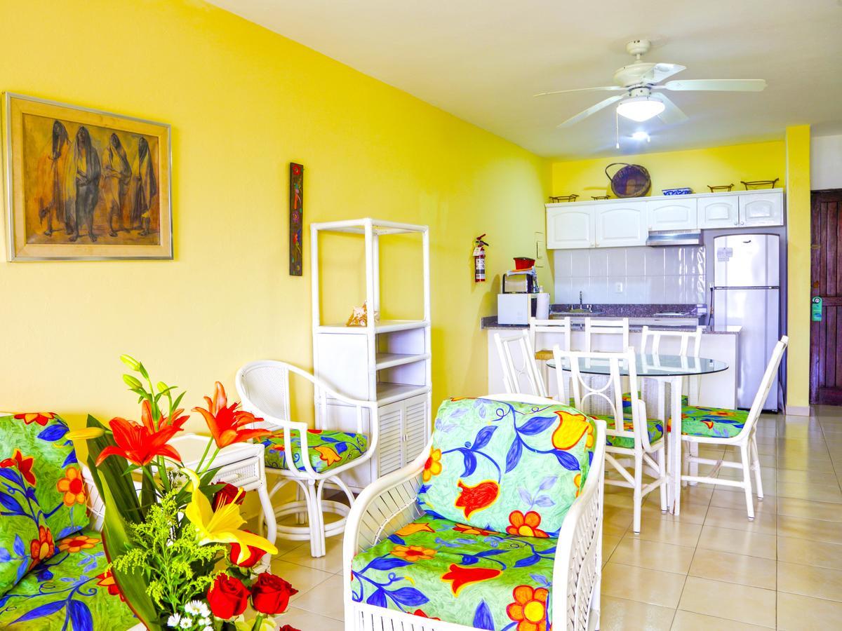 Nautibeach Beach Front Condos In North Beach Isla Mujeres Kültér fotó